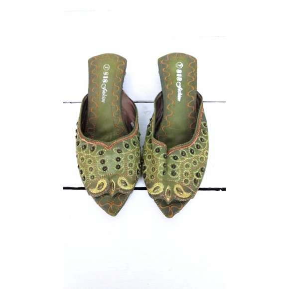 Vintage metallic embroidered beaded Indian flat mule faux suede sandals - Picture 2 of 7